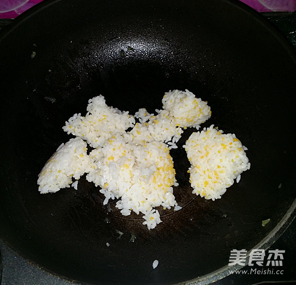火腿肠芝士焗饭