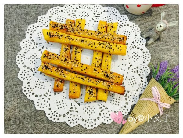 香脆芝麻红薯条