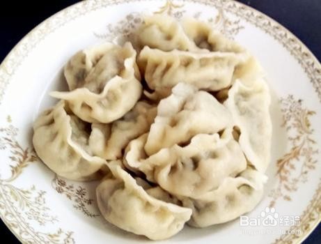 家庭自制茄子馅饺子