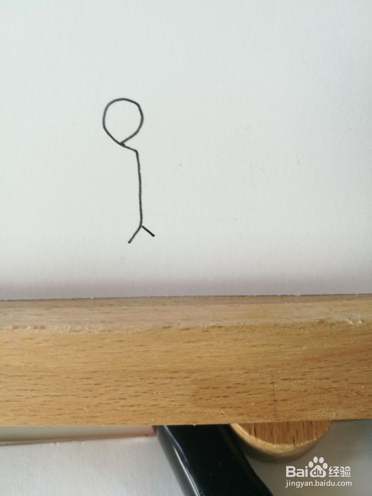 衣服的简笔画之画法三