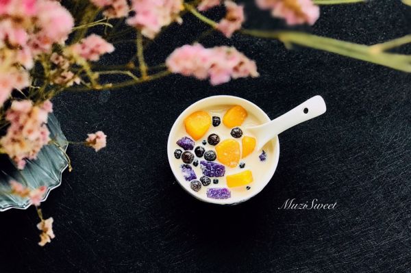 #网红美食我来做#黑糖撞奶珍珠芋圆