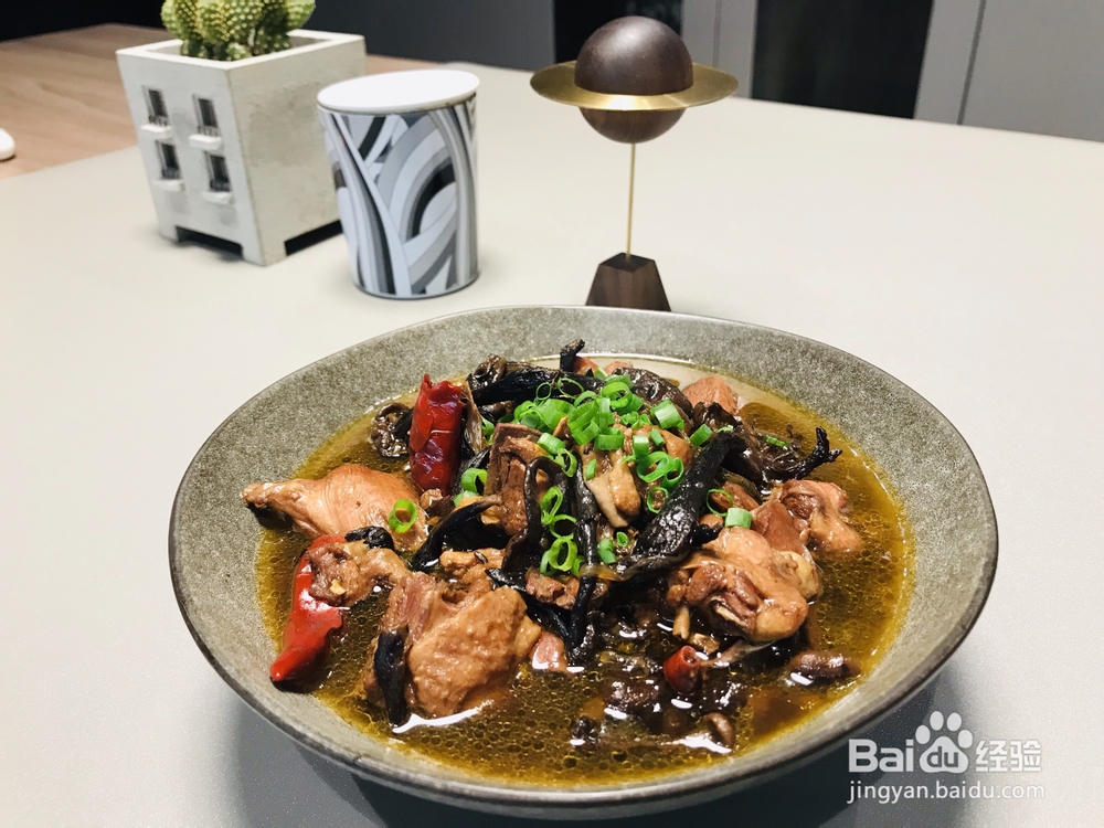 诱惑味蕾的小鸡炖蘑菇