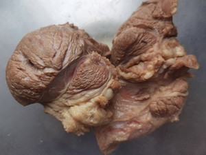 家常酱牛肉的做法