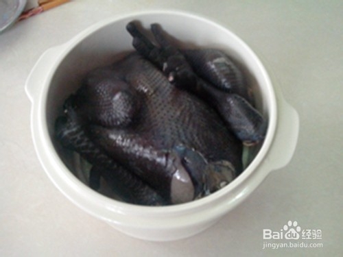 养气补血：红枣乌鸡汤