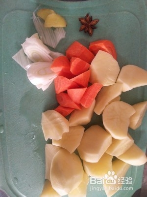 排骨炖胡萝卜土豆怎么做