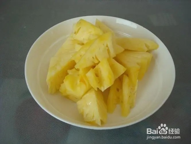 青萝卜菠萝汁