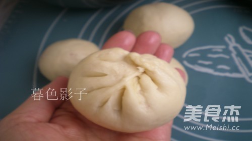 紫薯馅花面包