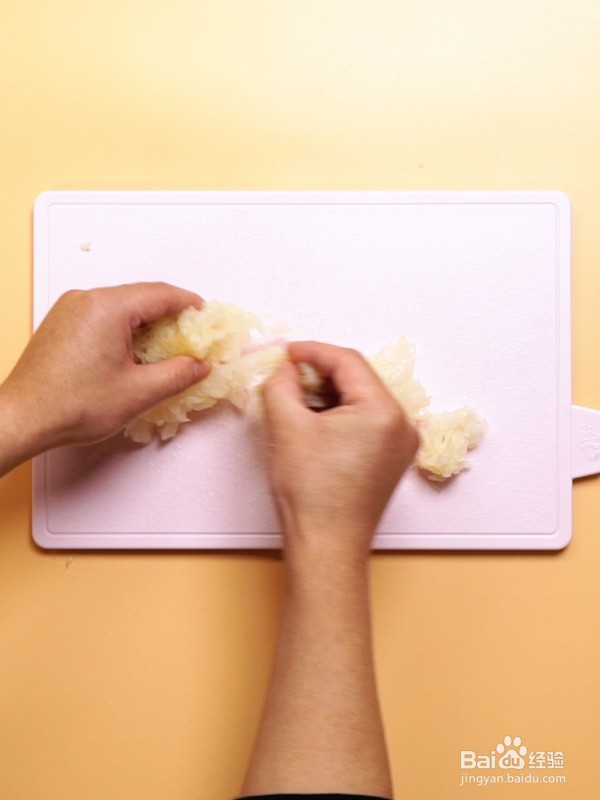 红枣银耳雪梨汤