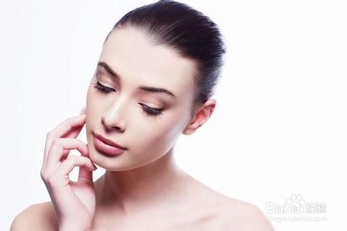 长痘痘是什么引起的?