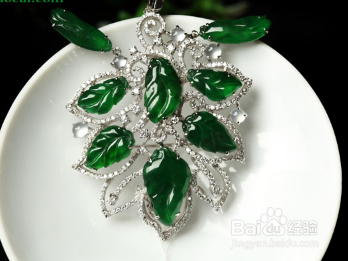 老坑冰种翡翠的保养方法