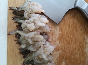 芥末虾球的做法