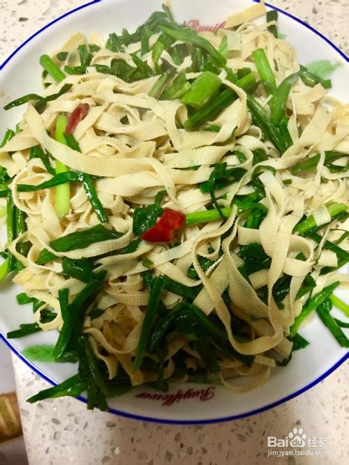 宝宝也爱吃的韭菜炒千张