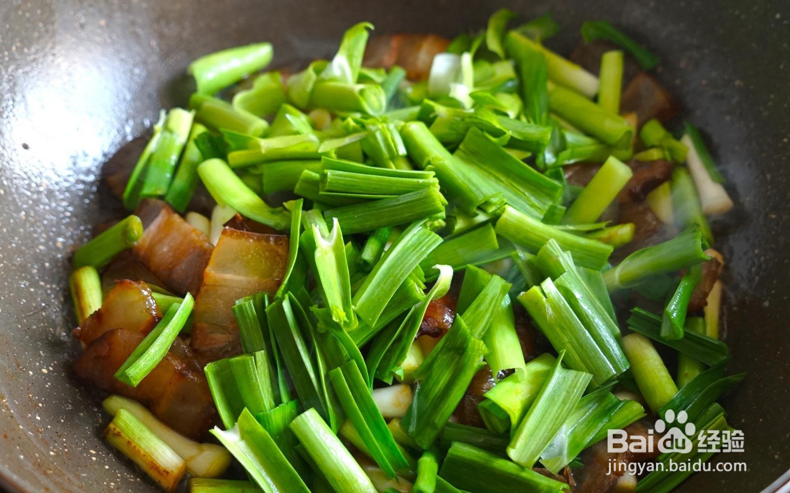 腊肉炒大蒜的做法
