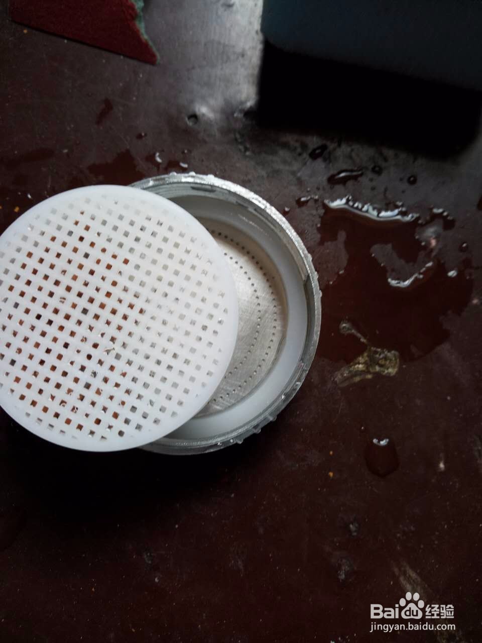 浴室洗澡用的花洒喷头不喷水或太慢如何处理