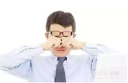 眼窝深陷是怎么回事