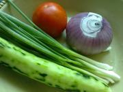 怎样自制蒜香鸡翅煲