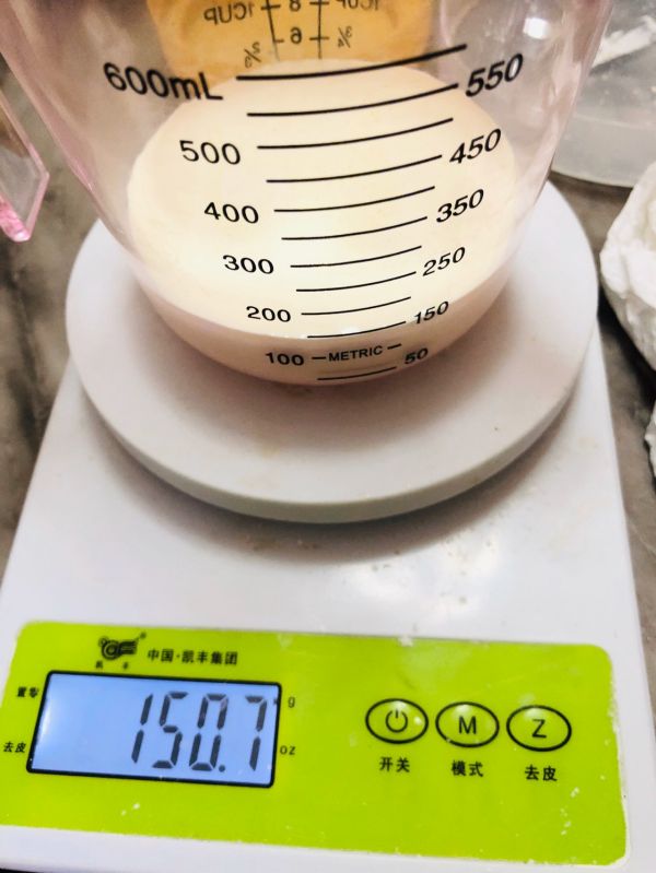 椰浆芒果慕斯蛋糕