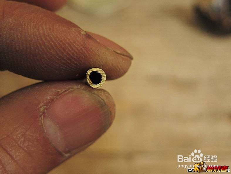 瓷器怎样用铜皮包口