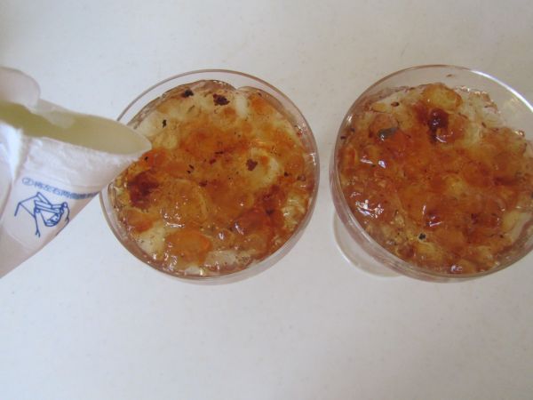 芒果酸奶桃胶羹