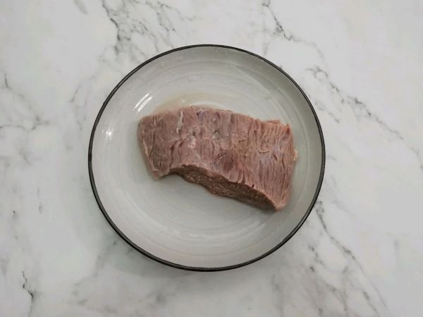 牛肉炒青蒜胡萝卜