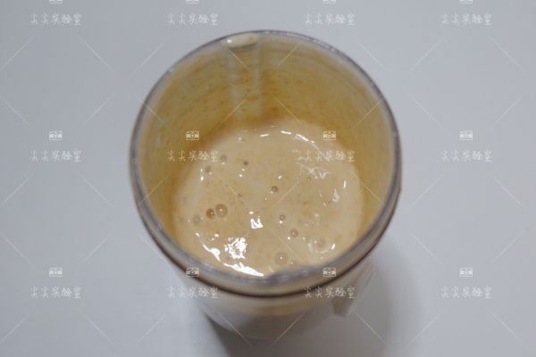 黄桃奇亚籽早餐碗