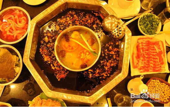 最热门的地方特色小吃。（最火特色美食小吃）