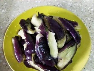 鱼香茄子煲怎么做