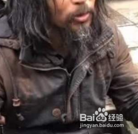 抖音读书流浪汉是谁？