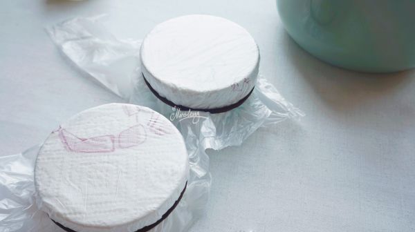 意式奶油布丁配百香果沙司