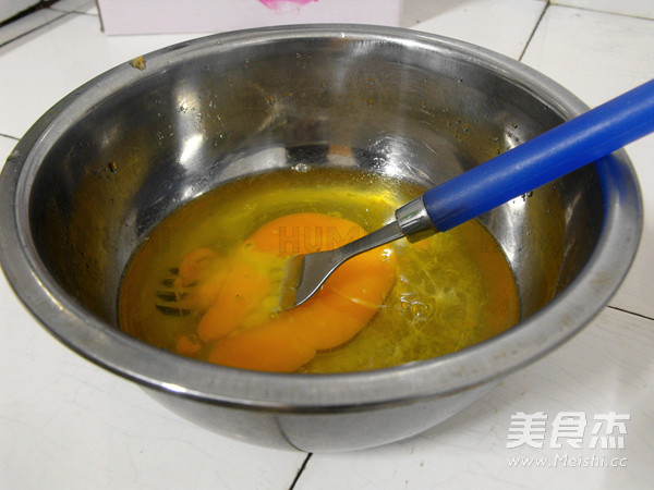 腊肠蒸鸡蛋的做法