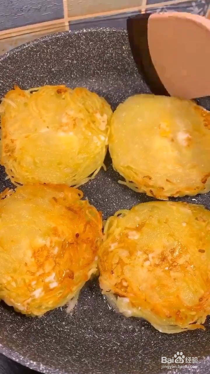 土豆丝鸡蛋饼如何自制才好吃？