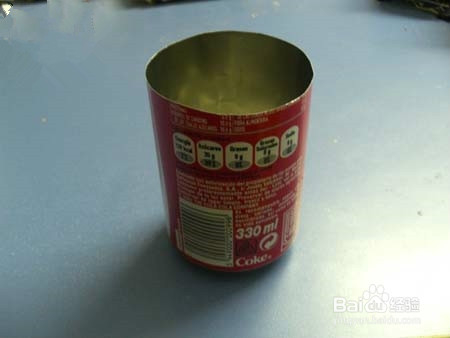 易拉罐制作简易烟灰缸