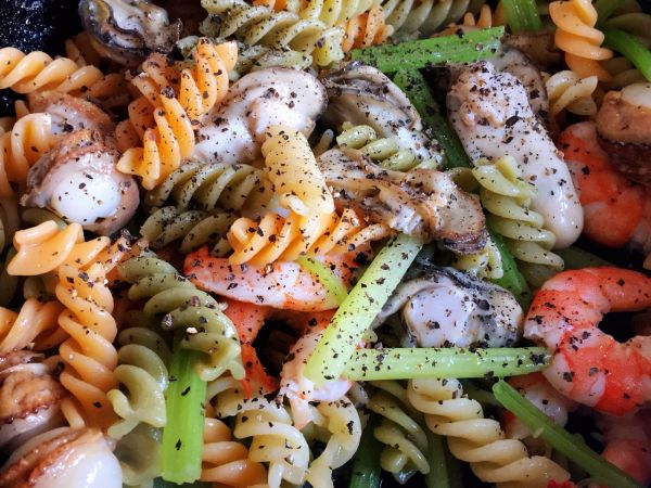 海鲜螺旋五彩意面