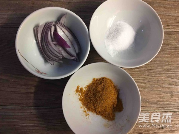 咖喱鱼丸的做法