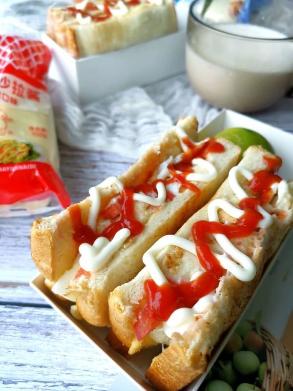 土豆沙拉三明治