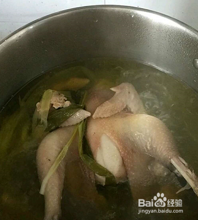 一看就流口水的香菇竹荪老鸡汤