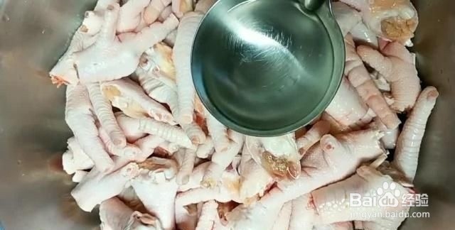 泡椒凤爪的做法