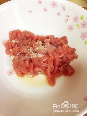 百搭的肉丝嫩炒法!