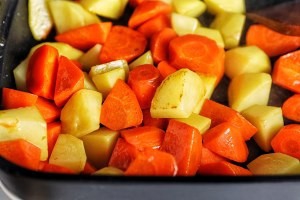 怎么做零难度的米饭杀手「超浓郁日式咖喱鸡」