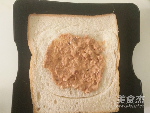 沙丁鱼三明治