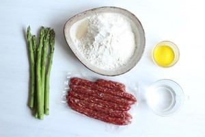 四川特-广式腊肠芦笋披萨怎么做