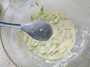 营养快手的西葫芦鸡蛋饼的做法