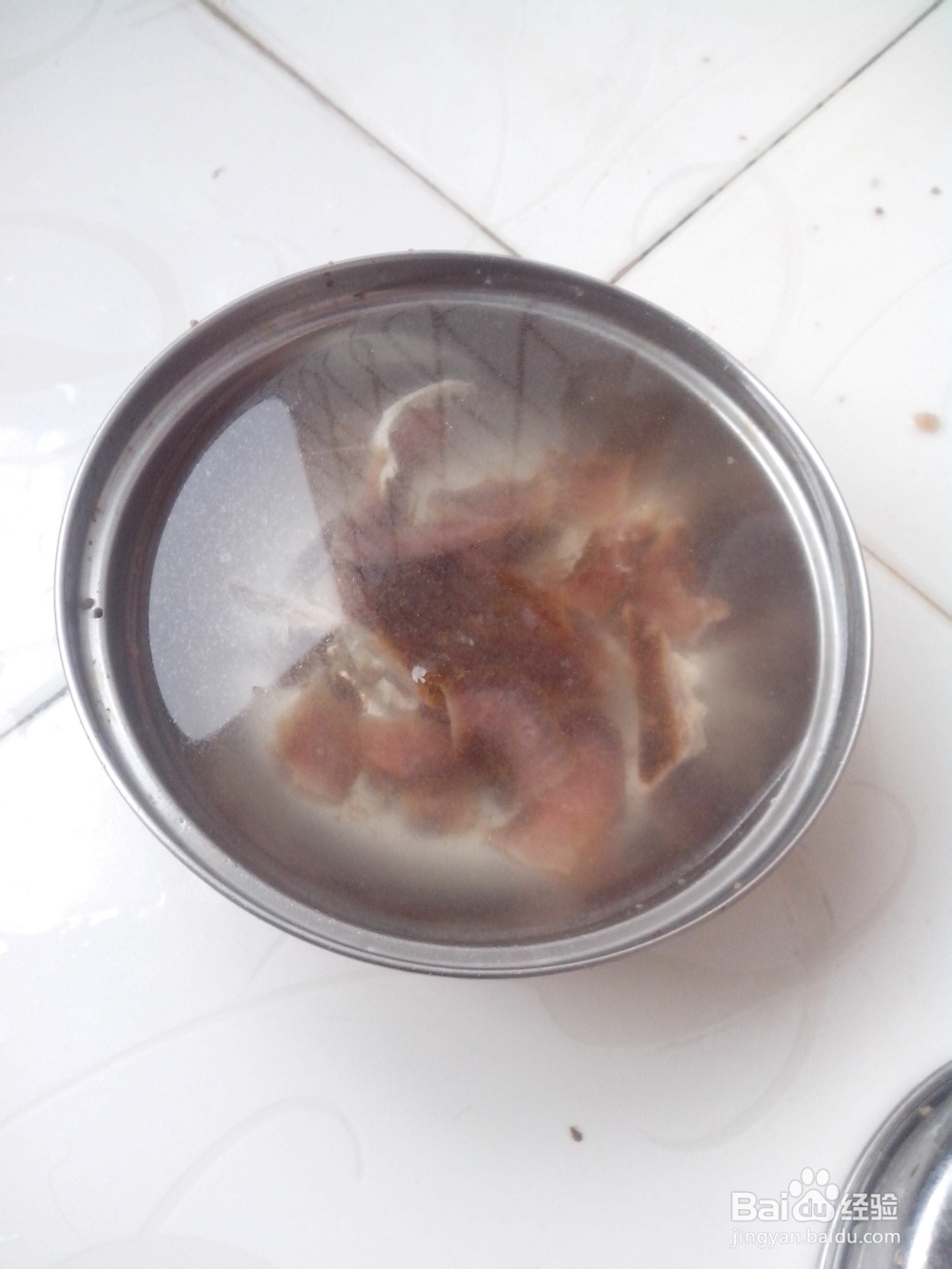 超简单电饭煲做腊肉稀饭