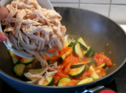 美食——鸡丝剪刀面