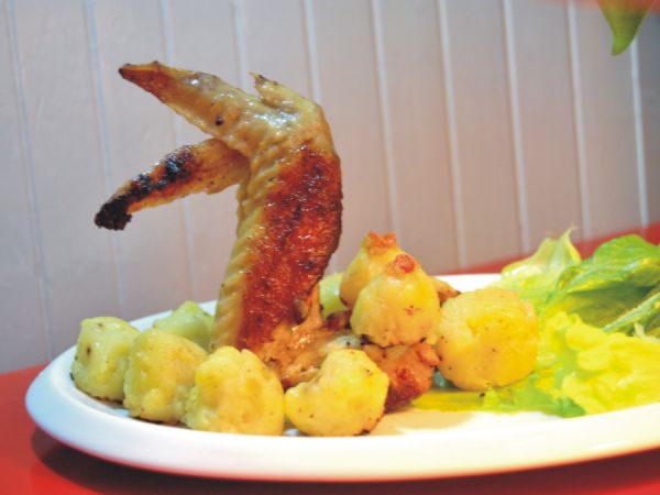 盐煎鸡翅土豆球