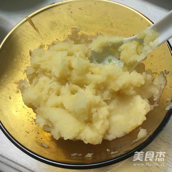 土豆火山的做法