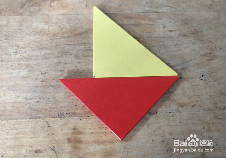 用七巧板怎样拼向前跑的小鸡仔？