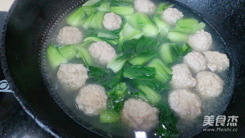 咖喱油菜丸子汤