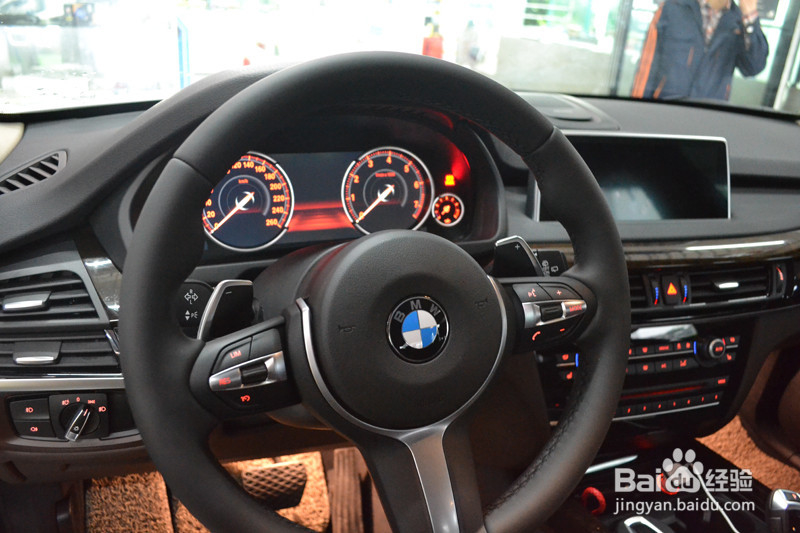 石家庄原厂件宝马X5改装液晶仪表M方向盘B&O中置