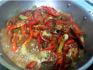 怎么做好吃的潜江油焖大虾